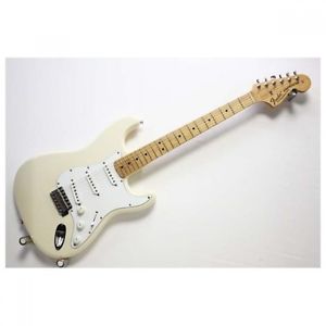 Fender Japan ST68-85TX Stratocaster Maple Fingerboard White Used Electric Guitar