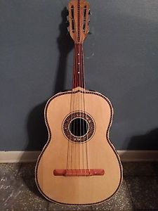 Roberto Morales Guitarron for Mariachi Group Size 2