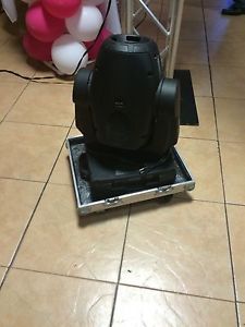 3 Elation design spot 250