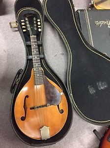Gibson Mandolin model A40 Late 60's
