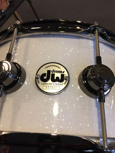 DW Drum Workshop Collectors White Ice w/Black Nickel HW Snare Drum $659.94