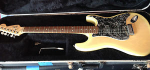 1994 Fender 40th Anniversary Stratocaster - Mint