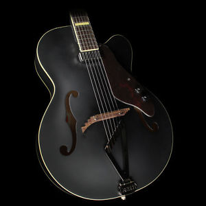 Gretsch G100BKCE Synchromatic Archtop Electric Guitar Flat Black