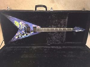 DEAN Dave Mustaine VMNT RUST IN PEACE Flying V Guitar Seymour Duncan pickups FUN