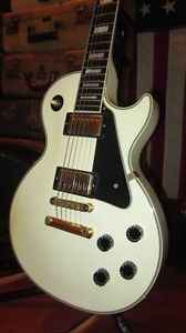 Original 2004 Gibson Les Paul Custom In Original White Finish W/ Original Case