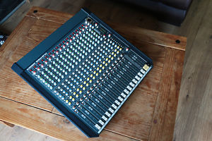 ALLEN & HEATH MixWizard 3 16:2 Mixing Desk