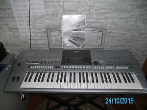 Yamaha Keyboard PSR S 900 Entertainer Keyboard Ohne Kratzer und Beschädigungen