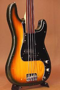 Free Shipping Used Fender USA Precision Bass Fretless 1981 Bass Guitar