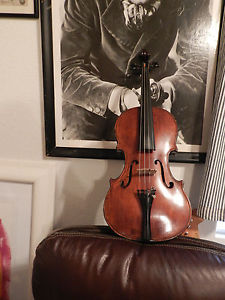 A FANTASTIC fiddle from DOUG KERSHAW