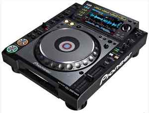 PIONEER CDJ-2000 NEXUS