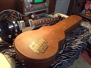 GIBSON LES PAUL STANDARD 1996 UNPLAYED SIGNED AMFAR BENEFIT CONCERT B.B KING WOW