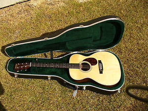 2015 MARTIN OM-28 CUSTOM SHOP ACOUSTIC GUITAR PROMO PACKAGE A