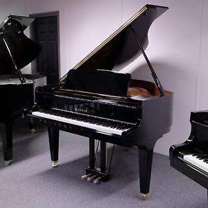 Used Kawai Grand Piano, GL10  - Polished Black