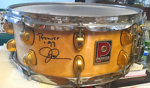 Caisse claire Premier signée JR Robinson (snare drum signed JR Robinson)