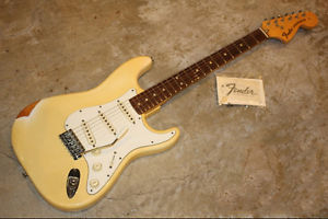 Fender 73 Stratocaster Used  w/ Hard case