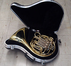 NEW Holton H378 Bb/F Double French Horn H-378 LIQUIDATION SALE - FREE SHIP!