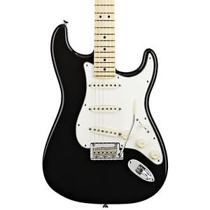Fender American Standard Stratocaster, Maple Fingerboard - Black