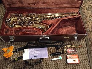 YAMAHA YTS-25 TENOR SAXOPHONE W/CASE, GENTLY USED. BEAUTIFUL