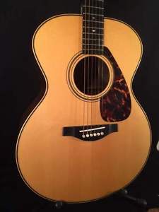 YAMAHA LJ26 ARE Used  w/ Hard case