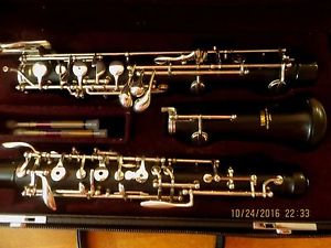 YAMAHA YOB-410 INTERMEDIATE OBOE w/ CASE ~ DISPLAY MODEL!