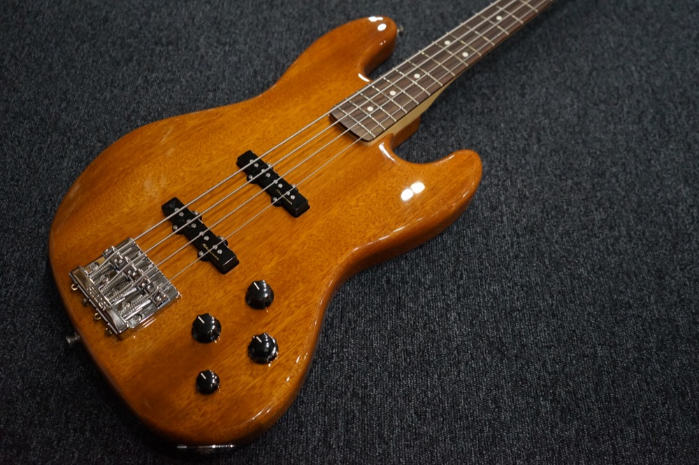 FENDER Deluxe Active Jazz Bass RW NA Okoume Electric Bass guitar w/Gig Bag