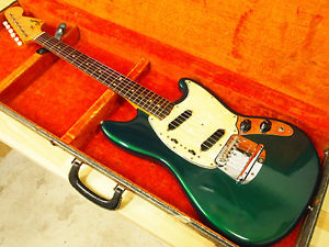 Fender Mustang Metalic Green 1967 Vintage Guitar VG condition Free Shipping
