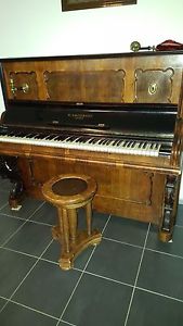 altes  Klavier R. Bachrodt