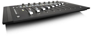 AVID Artist Mix Control Superficie, Nero (SCATOLA APERTA)