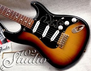 Fender USA Stevie Ray Vaughan Stratocaster 1999 Electric Guitar Free Shipping