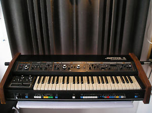 ANALOG SYNTH ROLAND JUPITER 4 M.I.D.I ( moog, roland, Arp, korg, EMS,  )