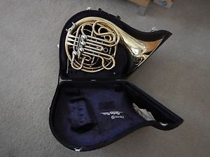 Holton H-183 Merker Matic French horn
