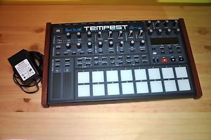 Dave Smith Instruments Tempest analog drum machine