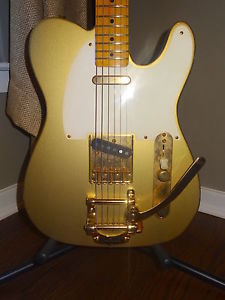 2005 FENDER CUSTOM SHOP ESQUIRE (TELECASTER Mod) '59 LE Relic HLE Gold w/BIGSBY
