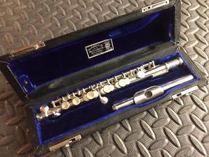 BEAUTIFUL VINTAGE 1970 WM. S. HAYNES PICCOLO NEAR MINT PRO  REPAD & SERVICED !!!