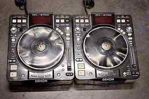 Pair of Denon DN-S3700 Digital Turntables