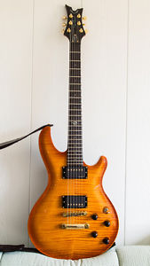 Dean Hardtail Select E-Gitarre honey violin scalloped