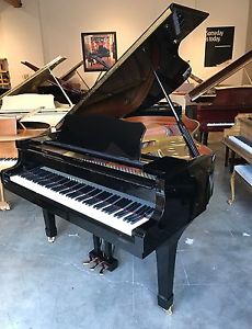 Yamaha C3 Grand Piano 6'1" Polished Ebony