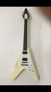 Gibson Flying V Electric Guitar used