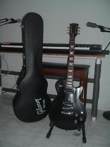 2013 Gibson Les Paul 70's Tribute Black Min eTune w/HSC - see pics