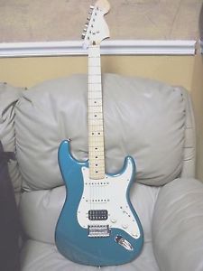 Fender Deluxe Lone Star Stratocaster Strat Maple Ocean Turquoise MINT