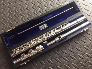 BEAUTIFUL VINTAGE SS 1970 WM.S. HAYNES OPEN HOLE FLUTE PRO REPAD & SERVICED !!!
