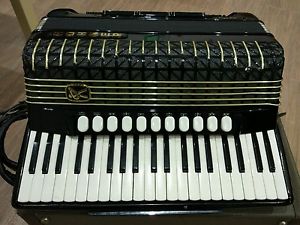 Acordeón Hohner Atlantic IV N de luxe