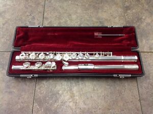 Yamaha YFL-461 Silver Open Hole Flute With Case