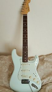 Fender 60s Classic Player Stratocaster. Immaculate condition.