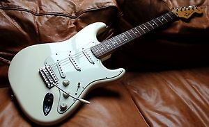 Fender Stratocaster 2010 Olympic White