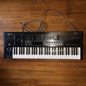 Akai AX60 vintage synth midi juno 106