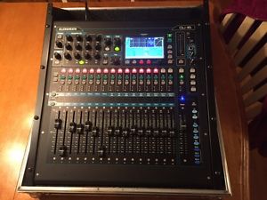 Allen & Heath QU-16