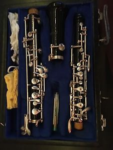 Selmer Oboe 123F, Rarely Used, Includes Case And Reed