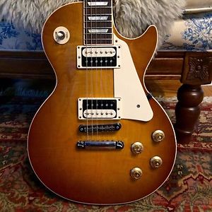 2011 Gibson Les Paul Traditional Honey Sunburst