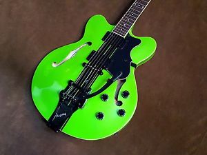 Hofner Limited Edition Verythin CT Bigsby in Metallic Lime Green w/Case